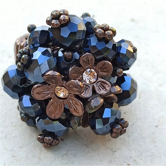 Chunky Stretchy Ring Metallic Black Charm Cluster Flower Beads Vintage Statement - Picture 11 of 15